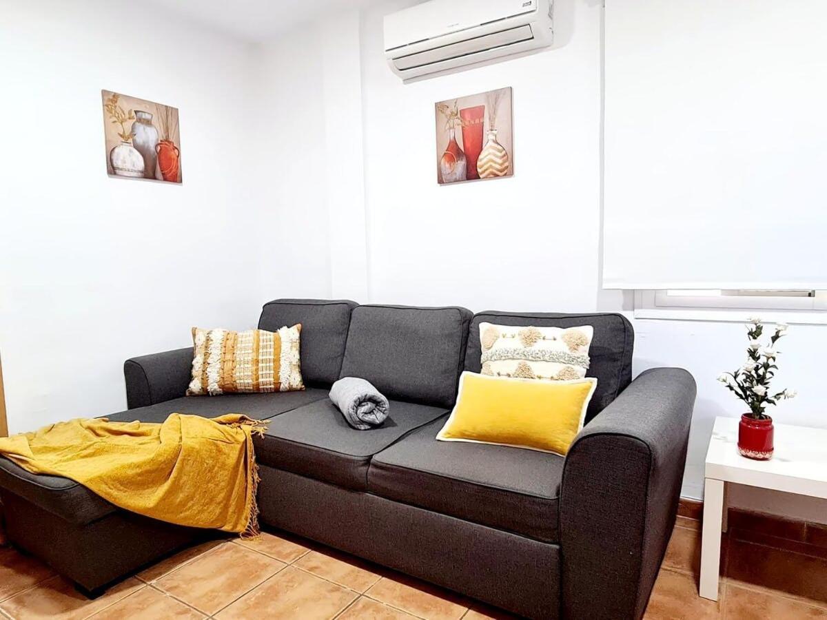 Bonito Apartamento Con Terraza - Pedregalejo Playa Málaga Exteriör bild